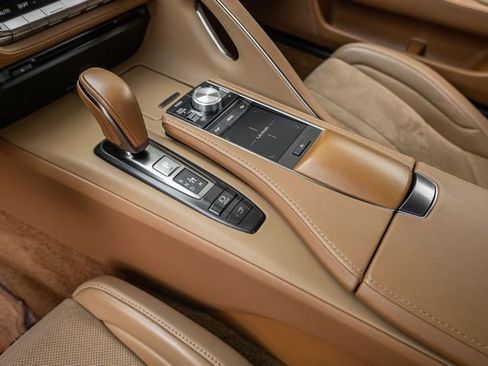 Used 2018 Lexus LC 500 Coupe image 10