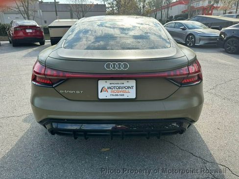 Used 2022 Audi e-tron GT Prestige w/ Prestige Package image 11