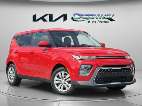 Used 2020 Kia Soul LX FWD image 1