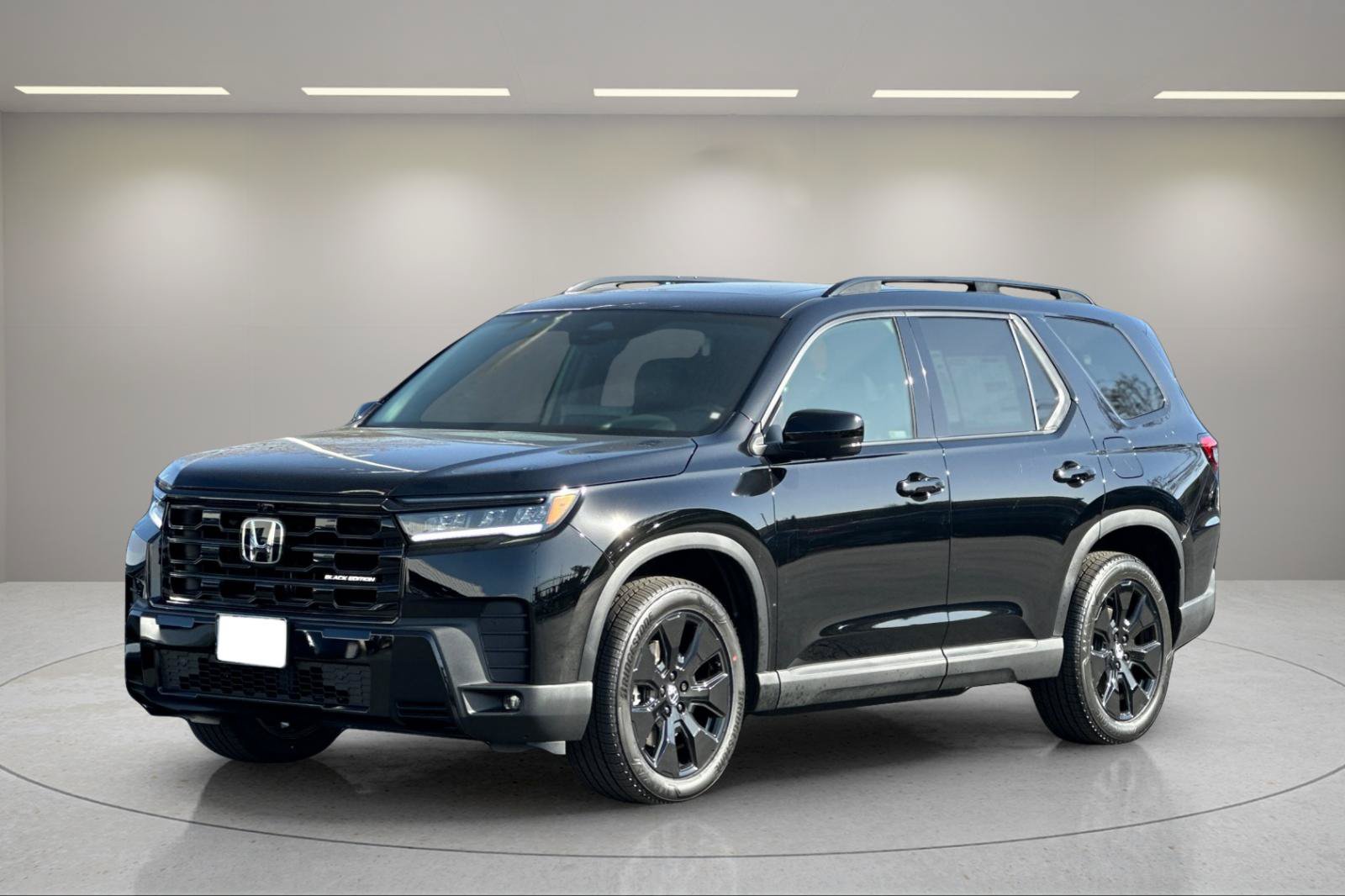 New 2026 Honda Pilot Black Edition image 7
