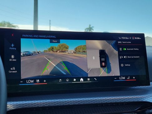 Used 2025 BMW M340i Sedan image 25