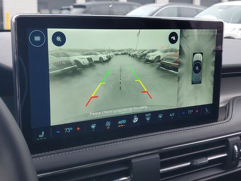 New 2026 Lincoln Corsair Premiere image 21