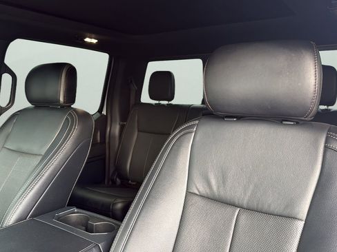 Used 2022 Ford F350 Lariat w/ Lariat Ultimate Package image 9