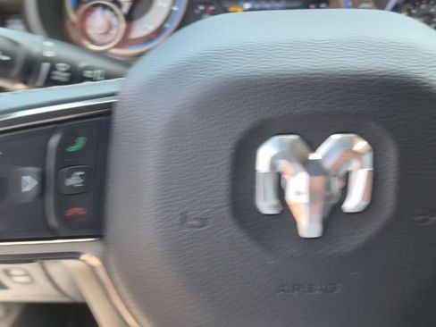 Used 2021 RAM 1500 Limited AWD/4WD image 17