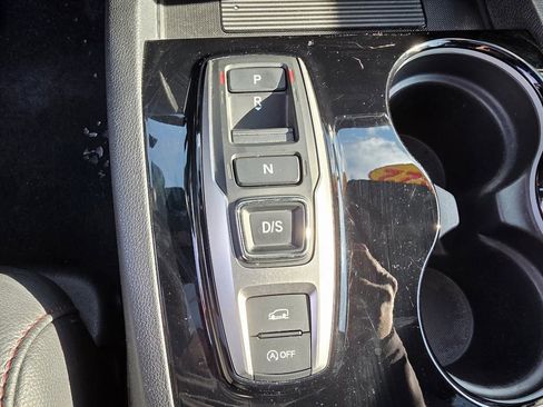 Used 2022 Honda Pilot Black Edition image 29