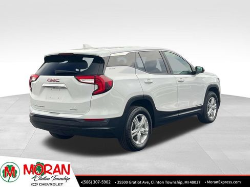 Certified 2023 GMC Terrain SLE AWD/4WD image 7