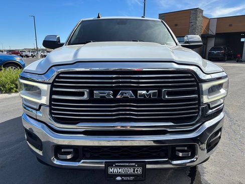 Used 2020 RAM 2500 Big Horn w/ Level 2 Equipment Group AWD/4WD image 2