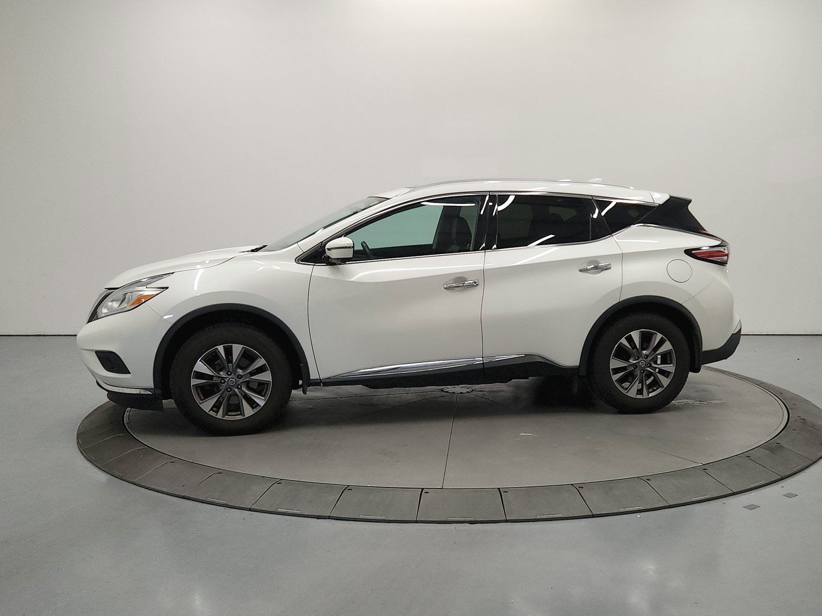Used 2017 Nissan Murano SL AWD/4WD image 5