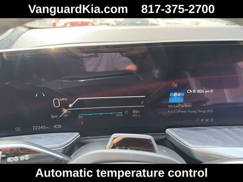 Used 2025 Cadillac Escalade IQ Luxury 2 w/ LPO, Premium Carpet Package AWD/4WD image 11