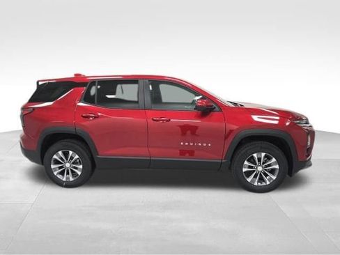 New 2026 Chevrolet Equinox LT w/ Convenience Package II AWD/4WD image 6