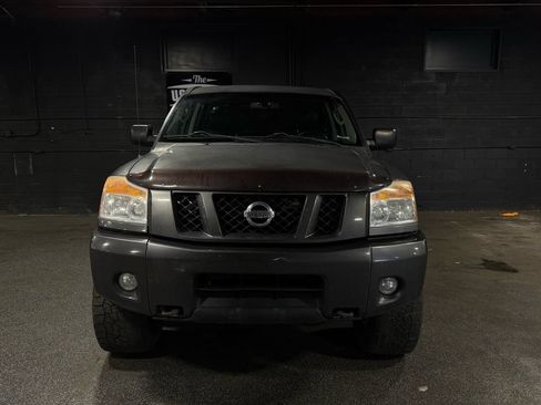 Used 2010 Nissan Titan PRO-4X AWD/4WD image 8