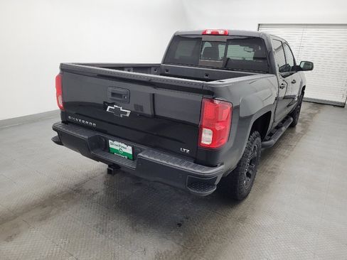 Used 2017 Chevrolet Silverado 1500 LTZ Z71 w/ LTZ Plus Package image 7