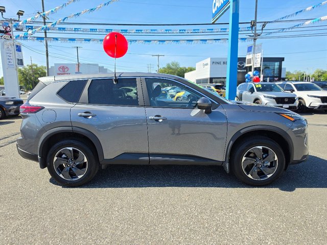 Used 2026 Nissan Rogue SV w/ Cold Weather Package AWD/4WD image 7