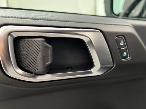 Used 2025 Ford Bronco Big Bend image 12