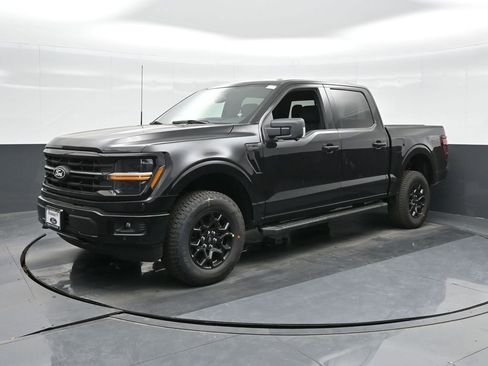 Used 2025 Ford F150 XLT w/ Equipment Group 302A MID AWD/4WD image 23