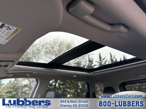 Used 2023 Nissan Rogue SL image 19