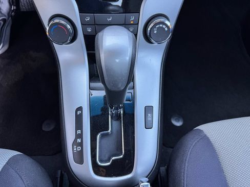 Used 2012 Chevrolet Cruze LS w/ Connectivity Package FWD image 44