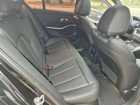 Used 2020 BMW 330i Sedan w/ Convenience Package image 17