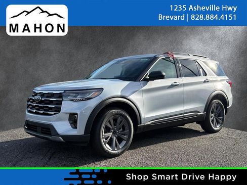 New 2026 Ford Explorer Active w/ Active Comfort Package AWD/4WD image 1