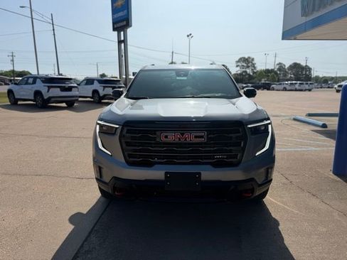 Used 2024 GMC Acadia AT4 w/ Luxury Package AWD/4WD image 2
