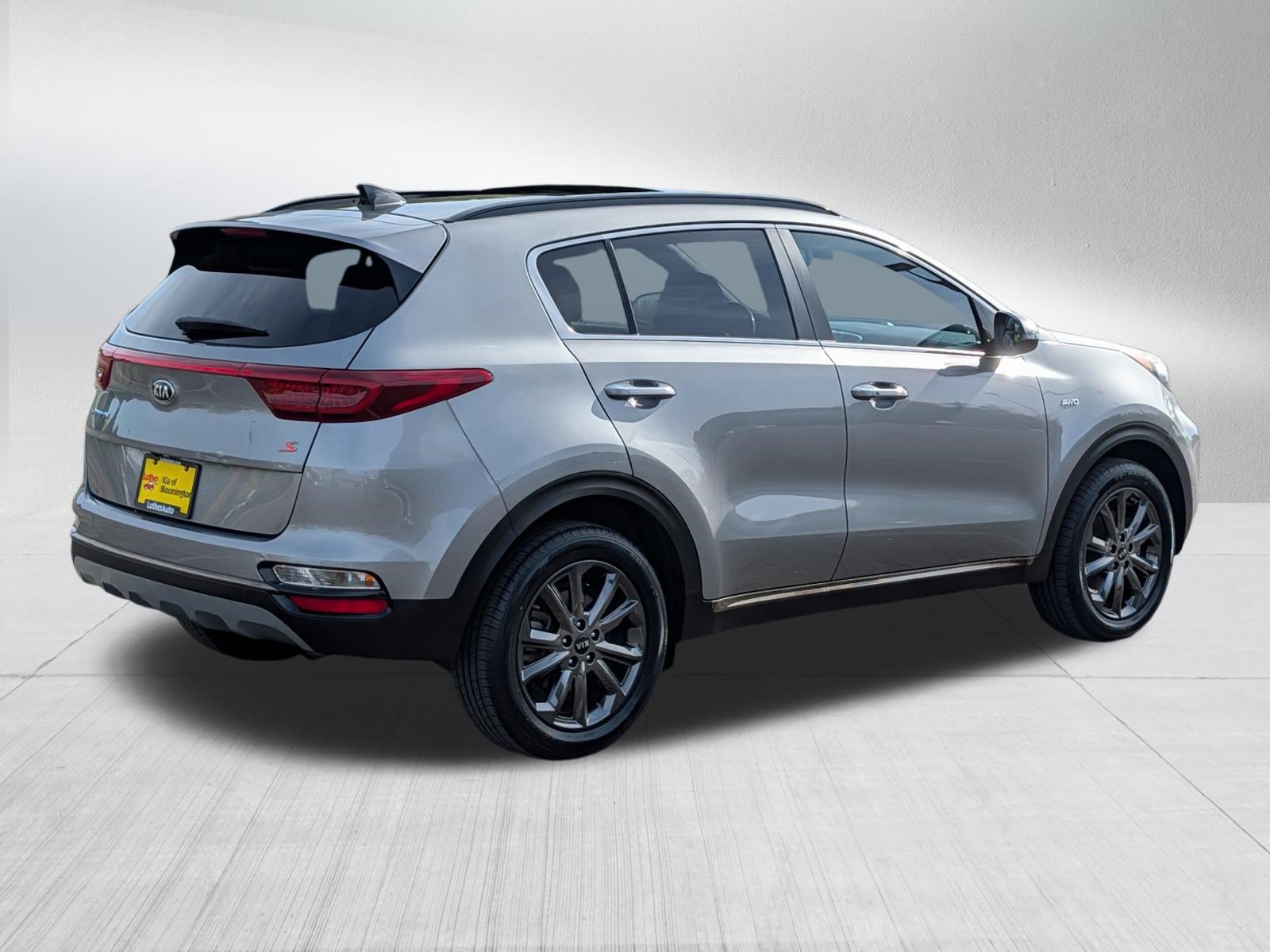 Used 2020 Kia Sportage S w/ S Premium Package AWD/4WD image 7