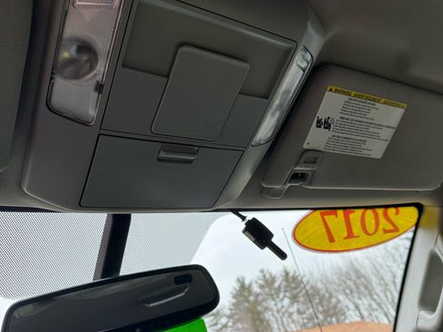 Used 2017 Toyota Tundra Limited image 13