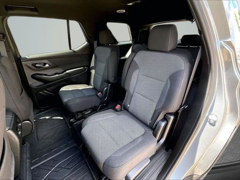 Used 2023 Chevrolet Traverse LT w/ LPO, Floor Liner Package AWD/4WD image 26