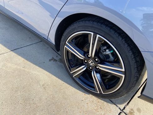 Used 2024 Honda Accord Sport image 30