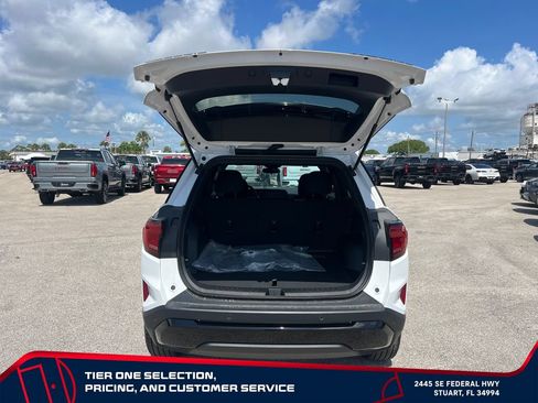 New 2026 GMC Terrain Elevation w/ Black Edition FWD image 16