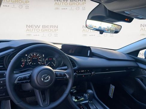 New 2026 MAZDA MAZDA3 2.5 S Sedan w/ Preferred Pkg FWD image 10