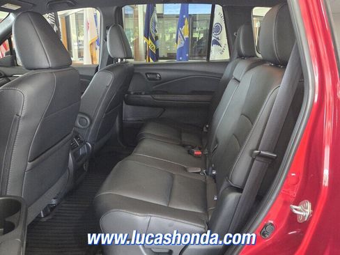 Used 2023 Honda Passport EX-L image 8