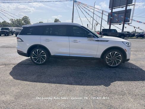 Used 2020 Lincoln Aviator Reserve w/ Equipment Group 202A AWD/4WD image 4