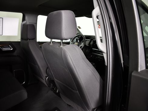 Used 2026 Chevrolet Silverado 1500 LT AWD/4WD image 45