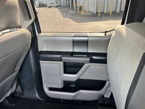 Used 2019 Ford F150 XLT w/ Equipment Group 302A Luxury AWD/4WD image 12