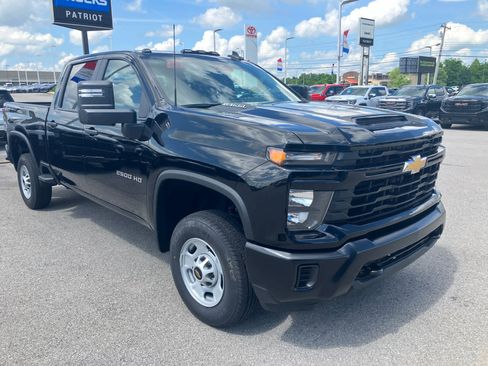 New 2026 Chevrolet Silverado 2500 W/T w/ WT Convenience Package AWD/4WD image 1