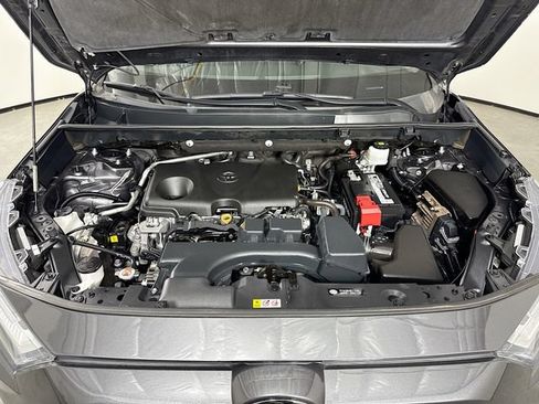 Certified 2023 Toyota RAV4 LE FWD image 29