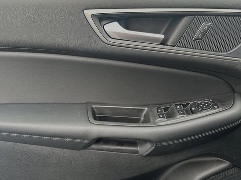 New 2024 Ford Edge SEL w/ Convenience Package image 9