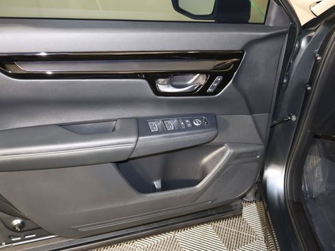 Used 2024 Honda CR-V EX-L image 37