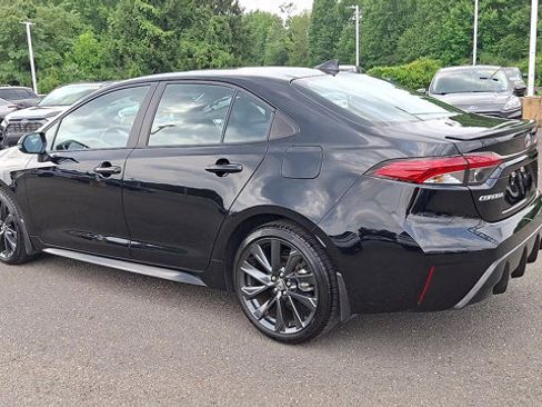 Used 2026 Toyota Corolla XSE FWD image 7