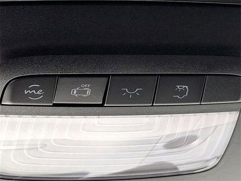 Used 2025 Mercedes-Benz Sprinter 2500 image 23