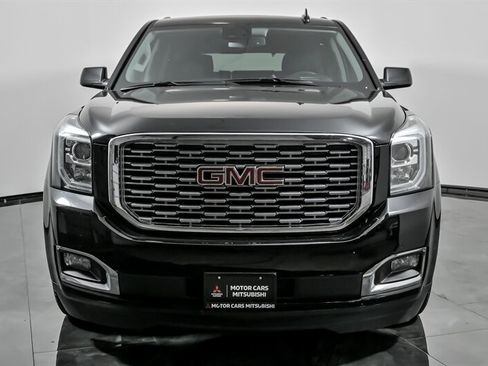 Used 2020 GMC Yukon Denali image 4