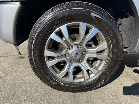 Used 2020 Ford Ranger Lariat RWD image 9