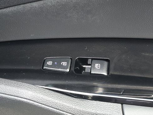 Used 2024 Kia Sportage X-Line w/ X-Line Premium Package image 21