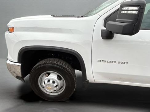 Used 2024 Chevrolet Silverado 3500 W/T w/ WT Convenience Package RWD image 31