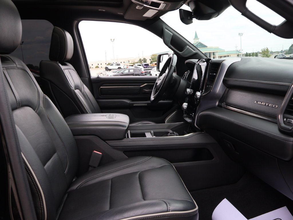 Used 2020 RAM 1500 Limited w/ Black Appearance Package RWD image 8