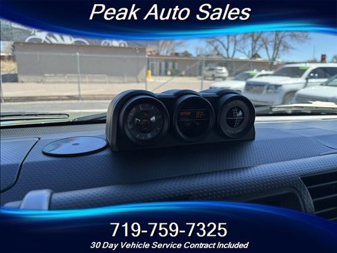 Used 2014 Toyota FJ Cruiser 4WD w/ Upgrade Package image 21