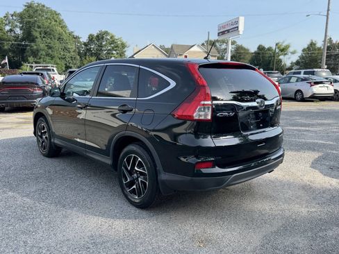 Used 2016 Honda CR-V SE image 18