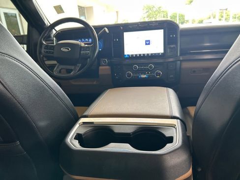 Used 2023 Ford F350 Lariat AWD/4WD image 33