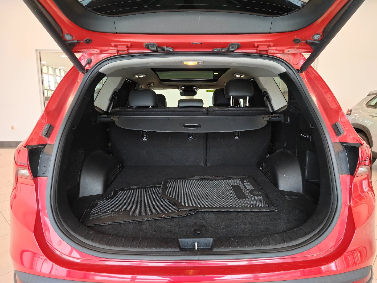 Used 2021 Hyundai Santa Fe Limited AWD/4WD image 14