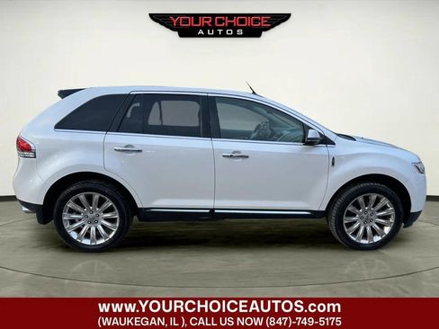 Used 2015 Lincoln MKX AWD w/ Equipment Group 102A image 6